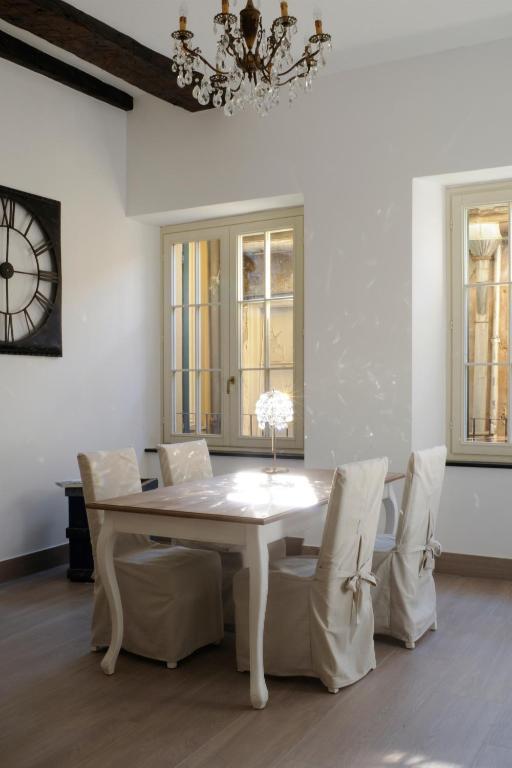 La Superba Rooms&Breakfast Genoa Bagian luar foto