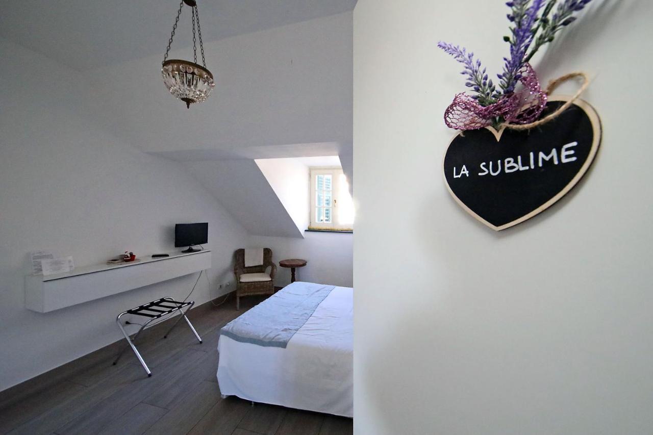 La Superba Rooms&Breakfast Genoa Bagian luar foto