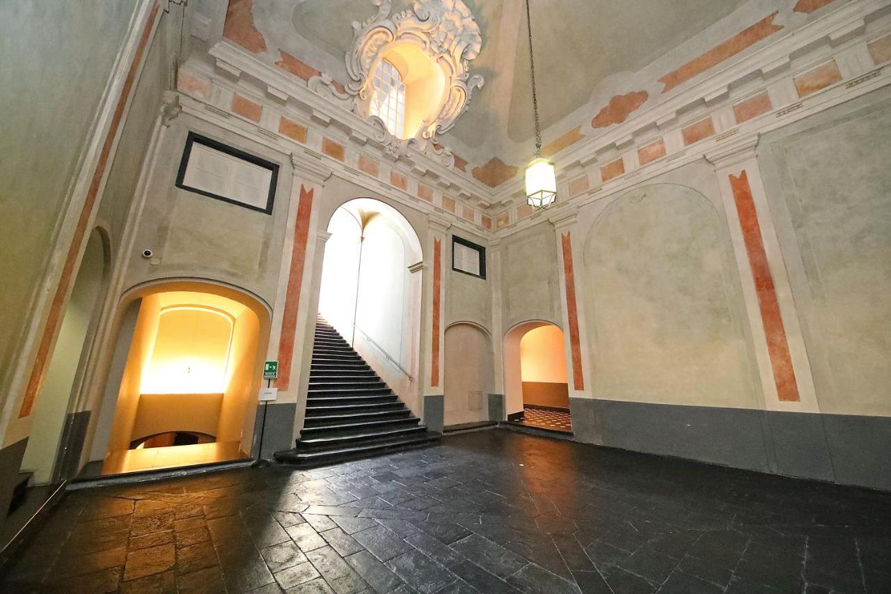 La Superba Rooms&Breakfast Genoa Bagian luar foto